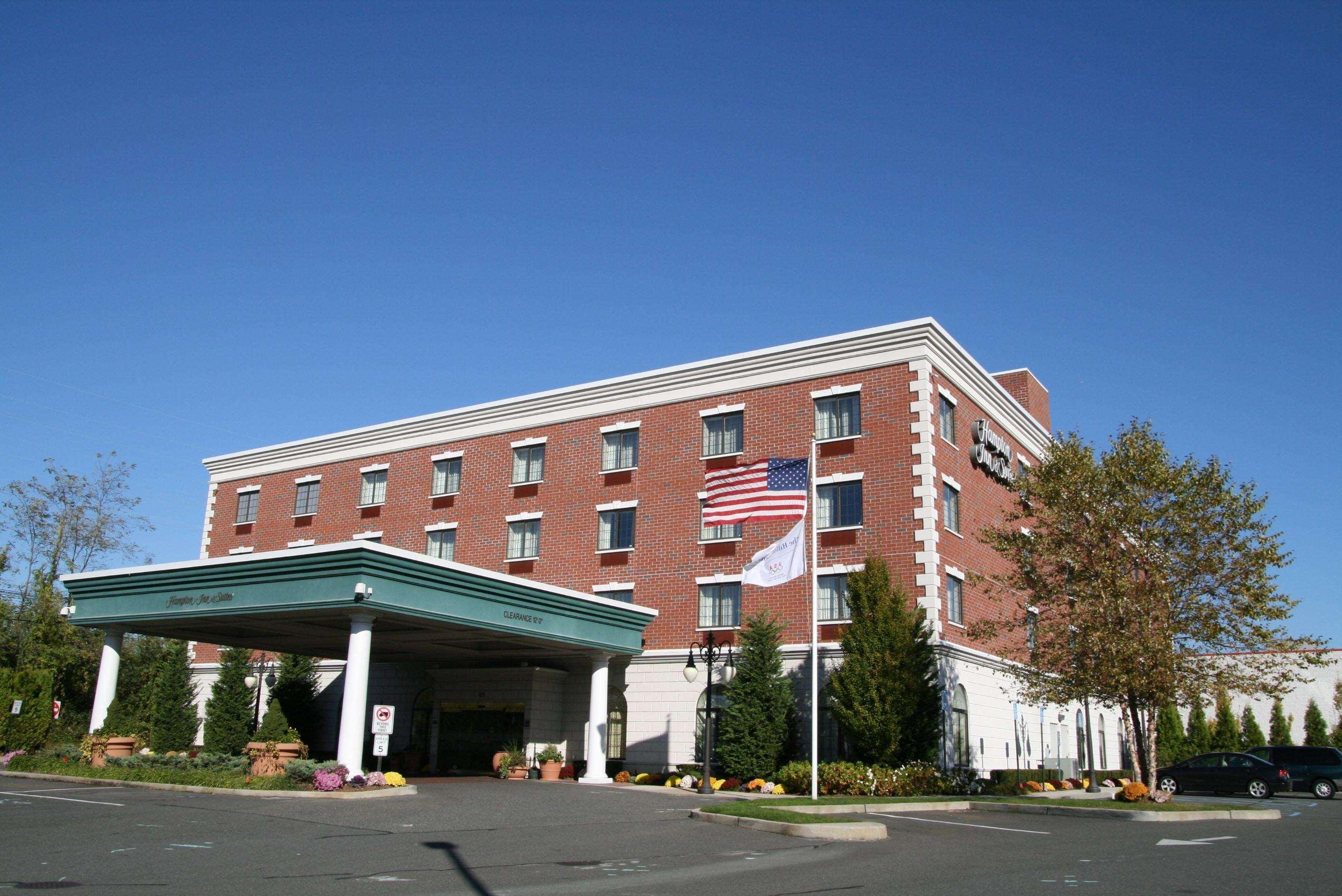 Hampton Inn & Suites By Hilton - Роквилл-Сентр Экстерьер фото
