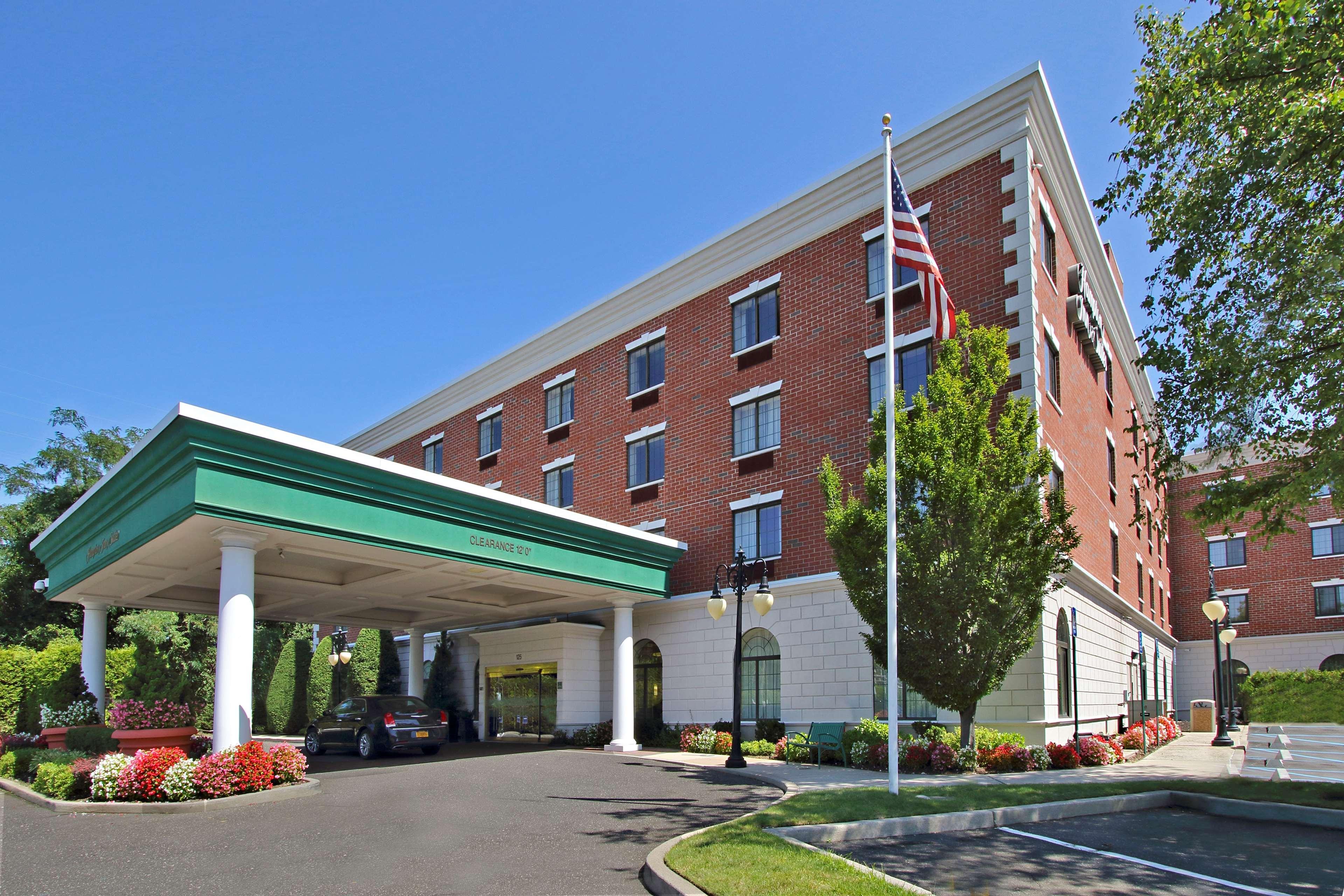 Hampton Inn & Suites By Hilton - Роквилл-Сентр Экстерьер фото