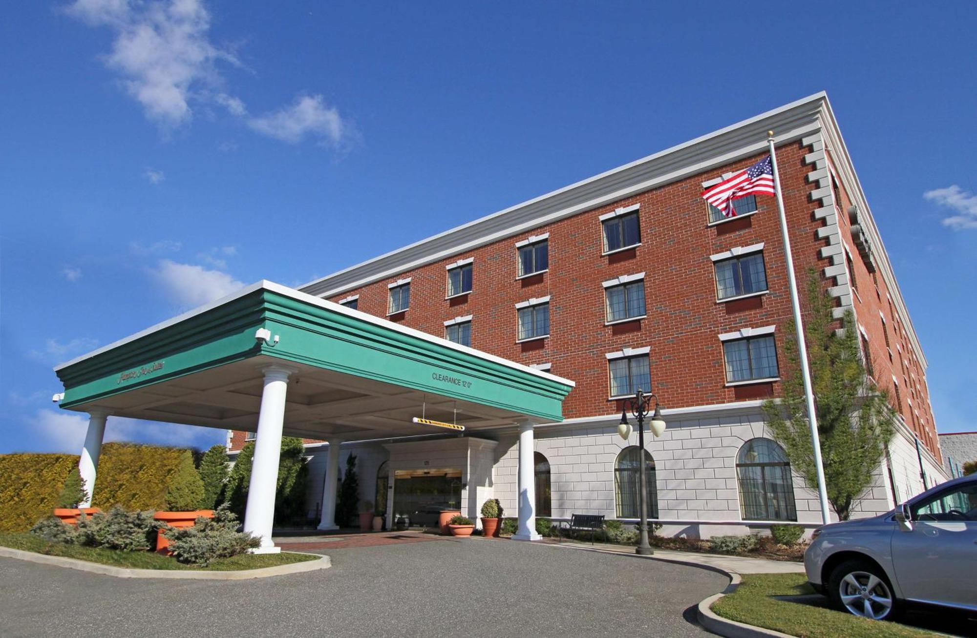 Hampton Inn & Suites By Hilton - Роквилл-Сентр Экстерьер фото